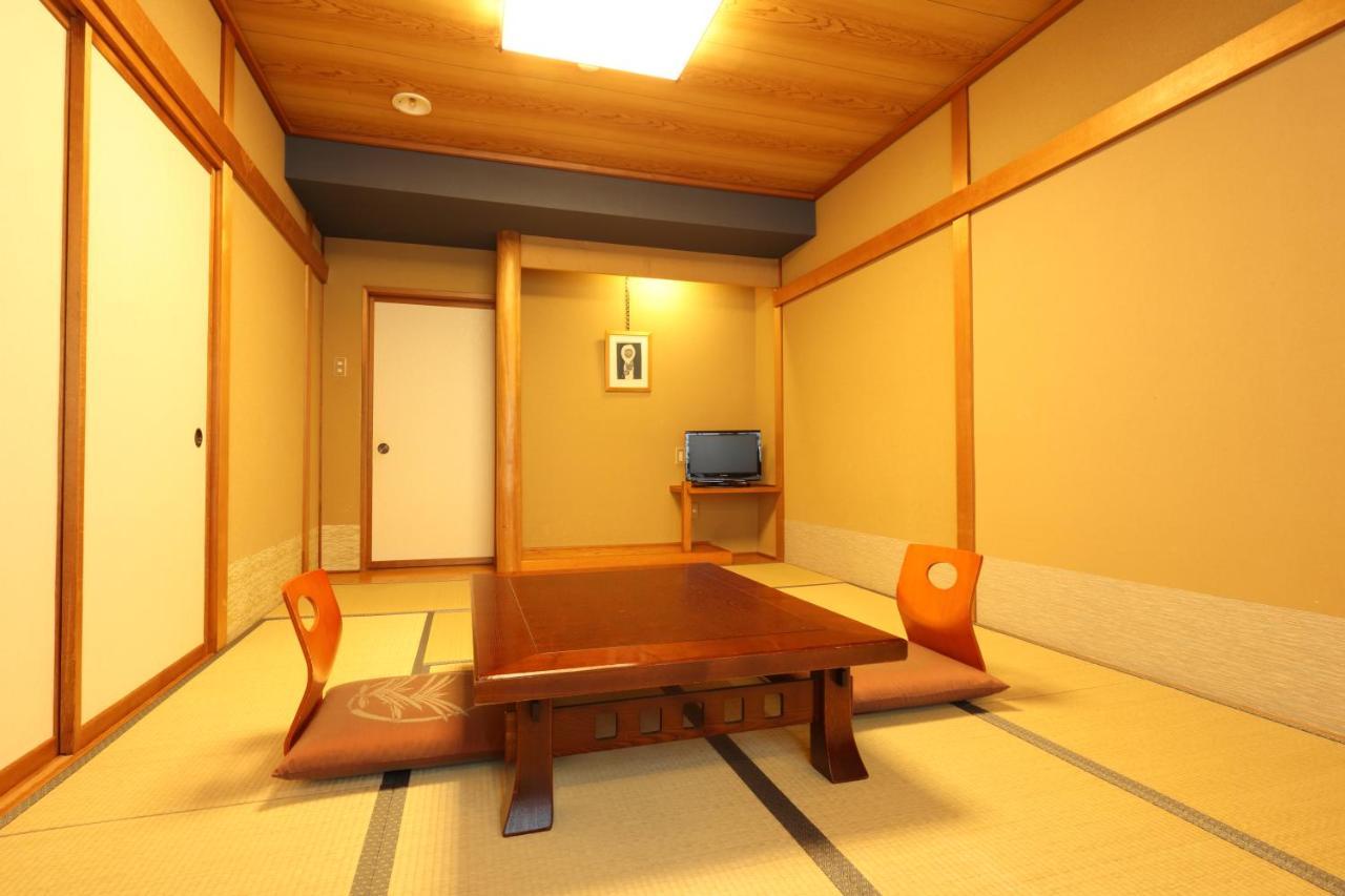 Hotel Taigakukan Hakuba Buitenkant foto