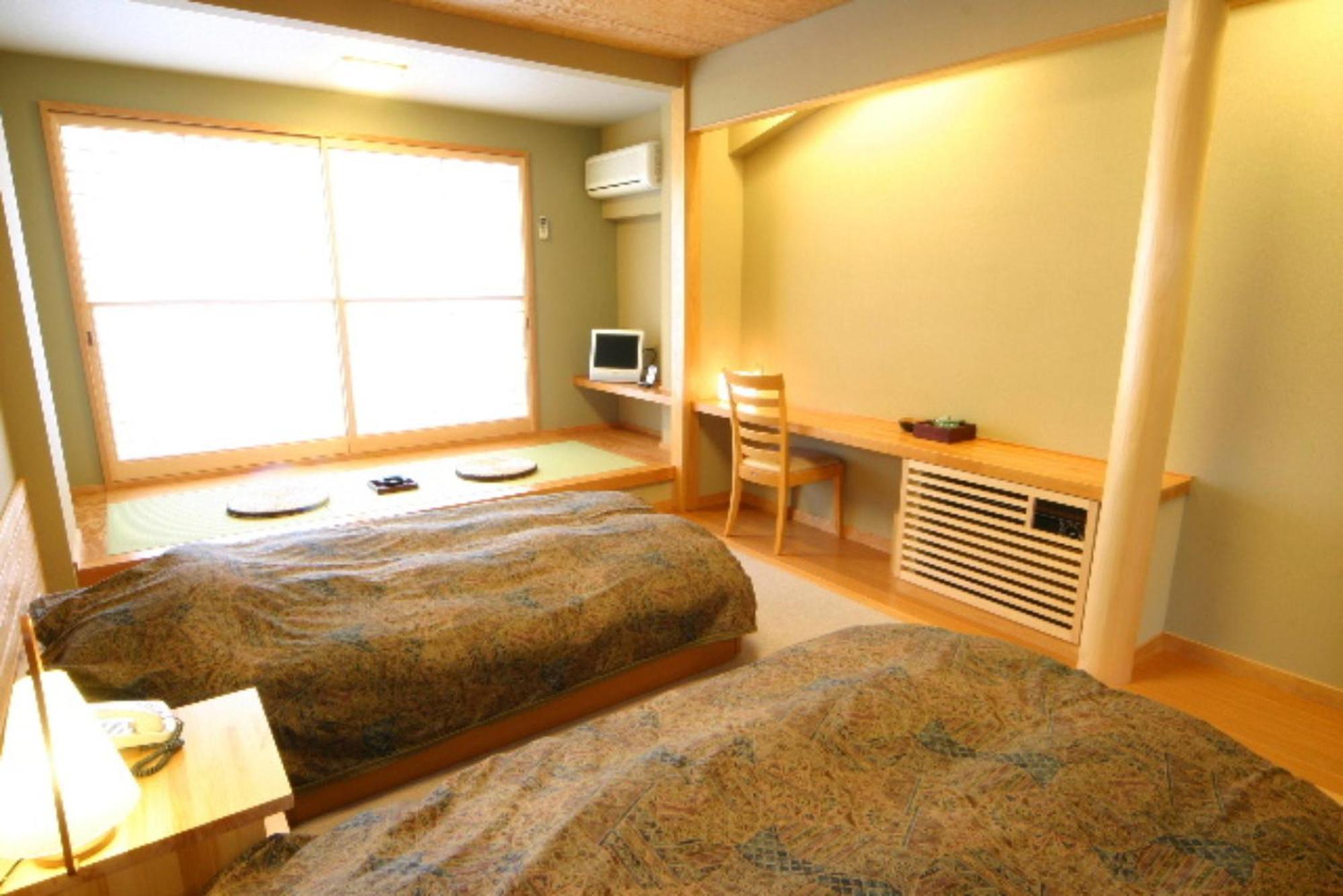 Hotel Taigakukan Hakuba Buitenkant foto